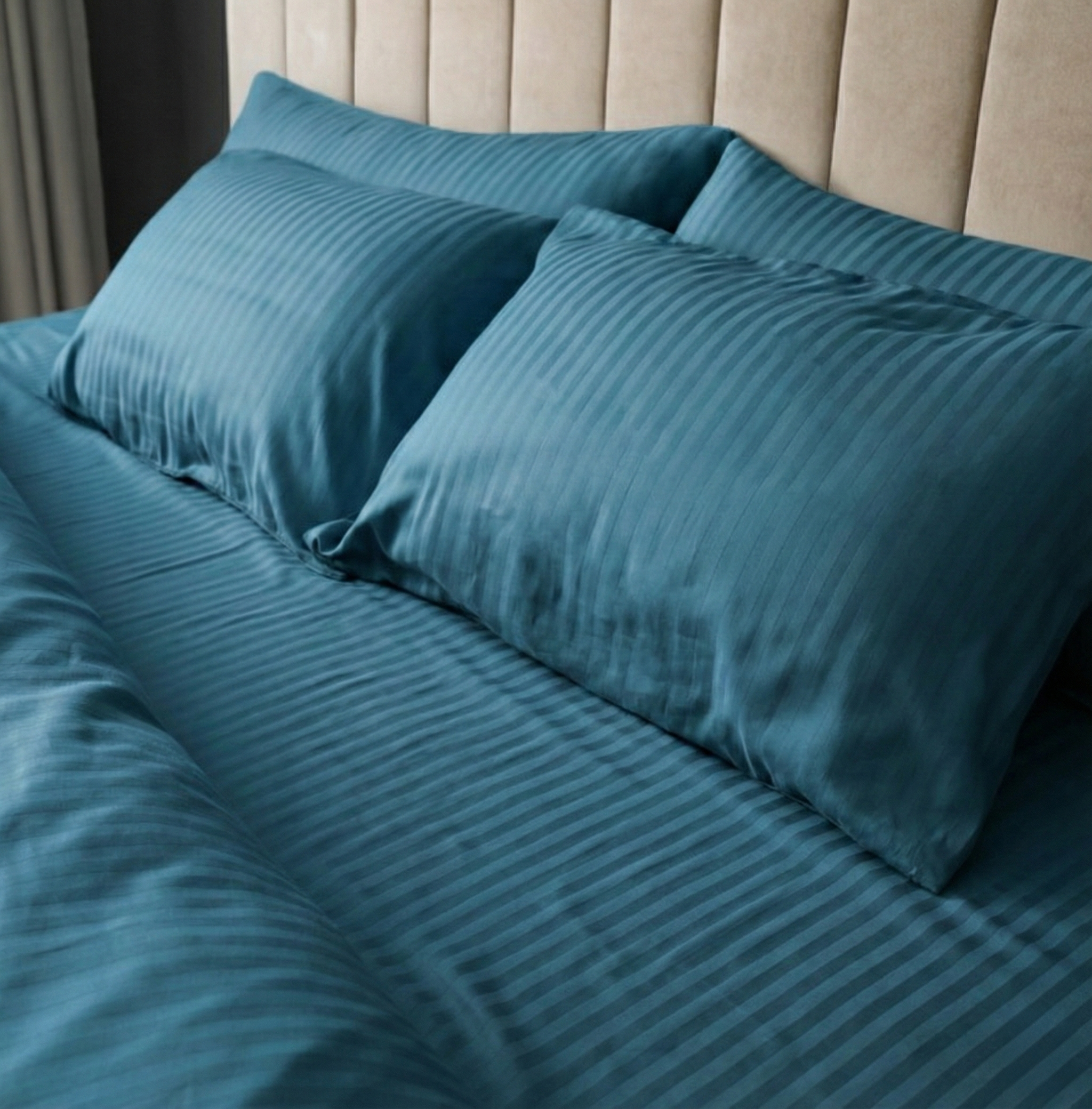 Premium Stripe Bed sheets - 5 pieces - 10 colors