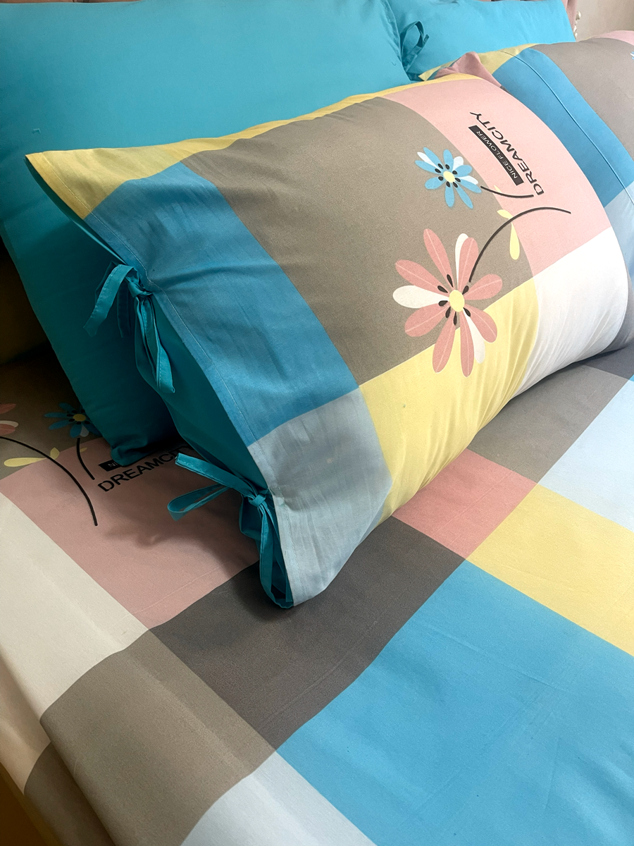 Modern Calm Bed sheets - 5 pieces