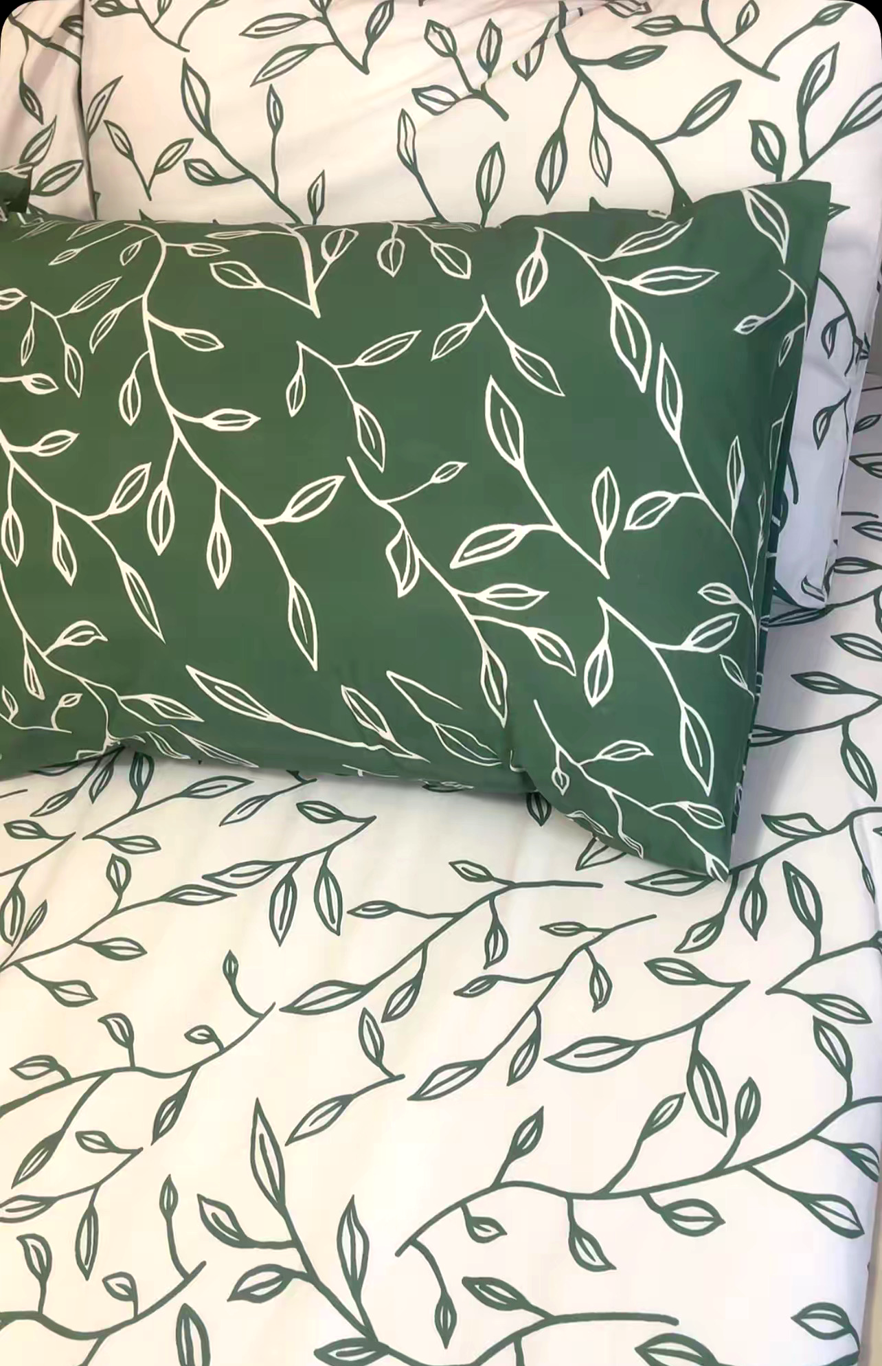 Nature Calm Bed sheets - 5 pieces